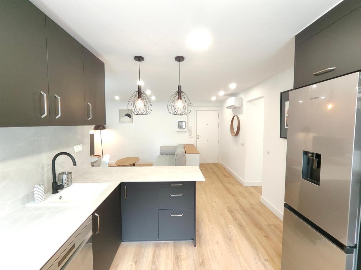 Fantastic Apartment Sant Adria Beach Сант Адриа де Бесос Екстериор снимка
